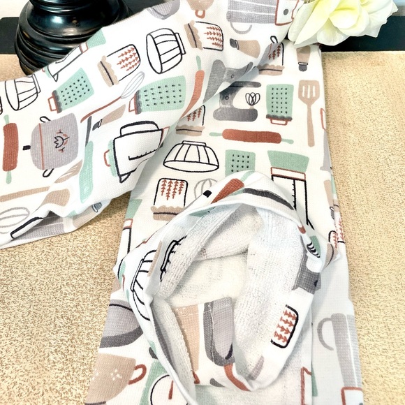 NWT Set of 2 Personalized JESSICA’S KITCHEN Towels - Picture 4 of 4